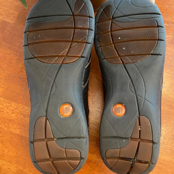 Clarks Unstructured Women's Un.Loop Slip-On Shoe - Size 7M - Picture 7 of 9